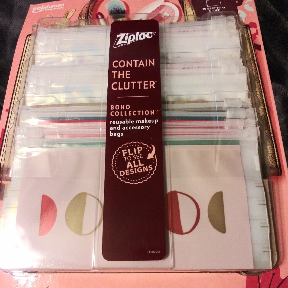 Ziplock contain the clutter bags 15 in a pack
